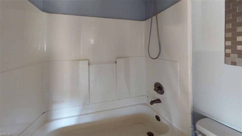 108 Parker Ave Property Photo 24