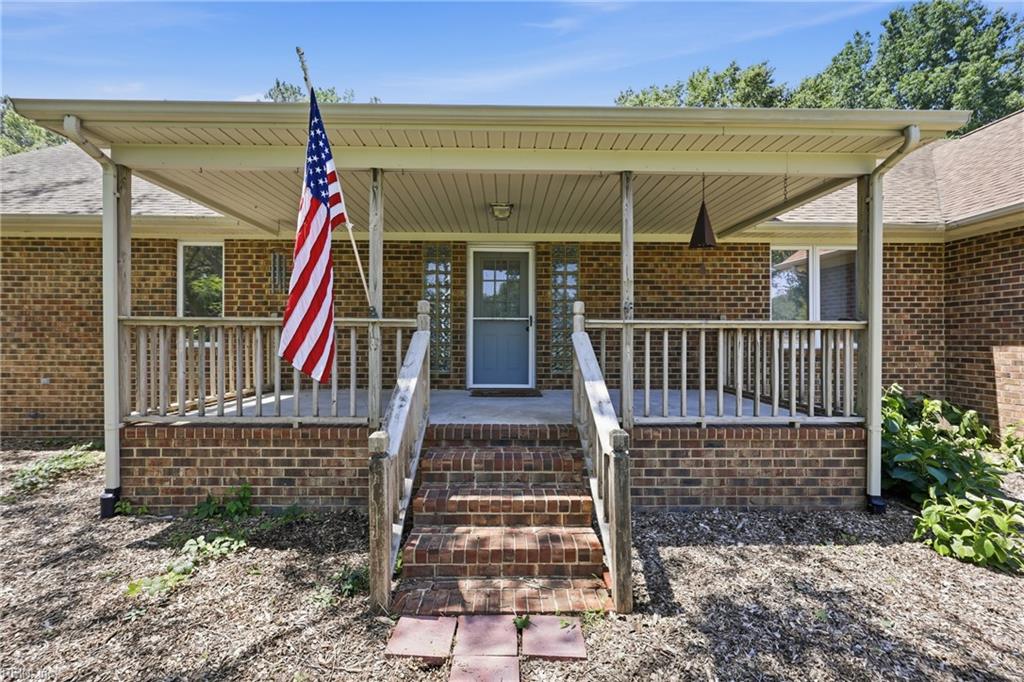 25092 Tyler Dr Property Photo 5