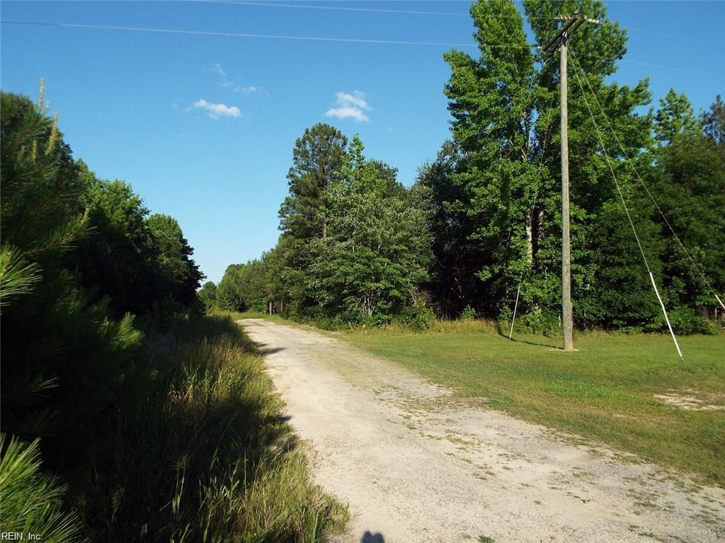 801 Brick Yard Rd Property Photo 3