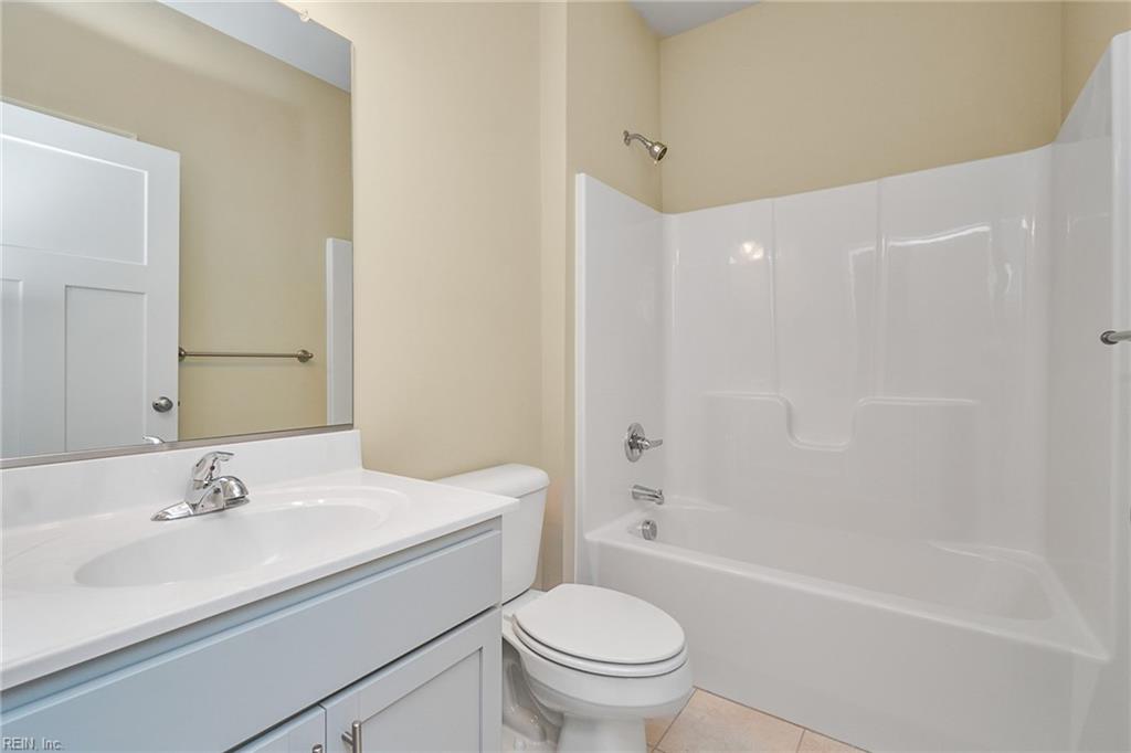 2209 Hampton Roads Pw Property Photo 15