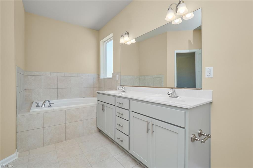 2209 Hampton Roads Pw Property Photo 23