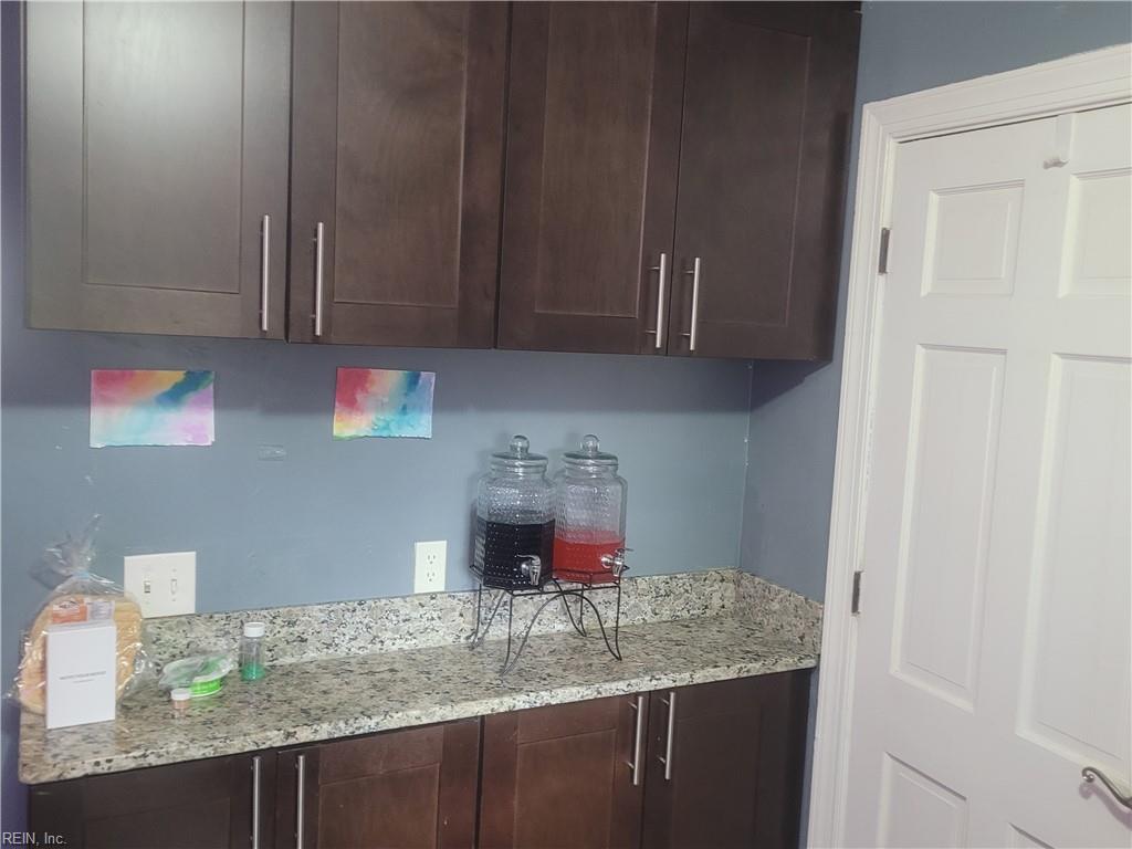 5 Wentworth Pl Property Photo 45