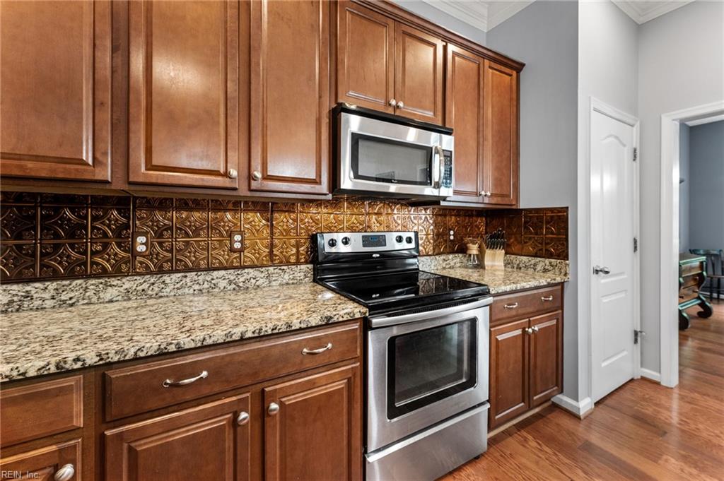 8047 Arbor Ponds Ter Property Photo 9