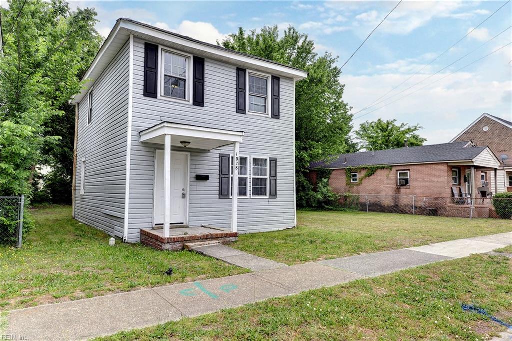 1028 37th St Property Photo 1