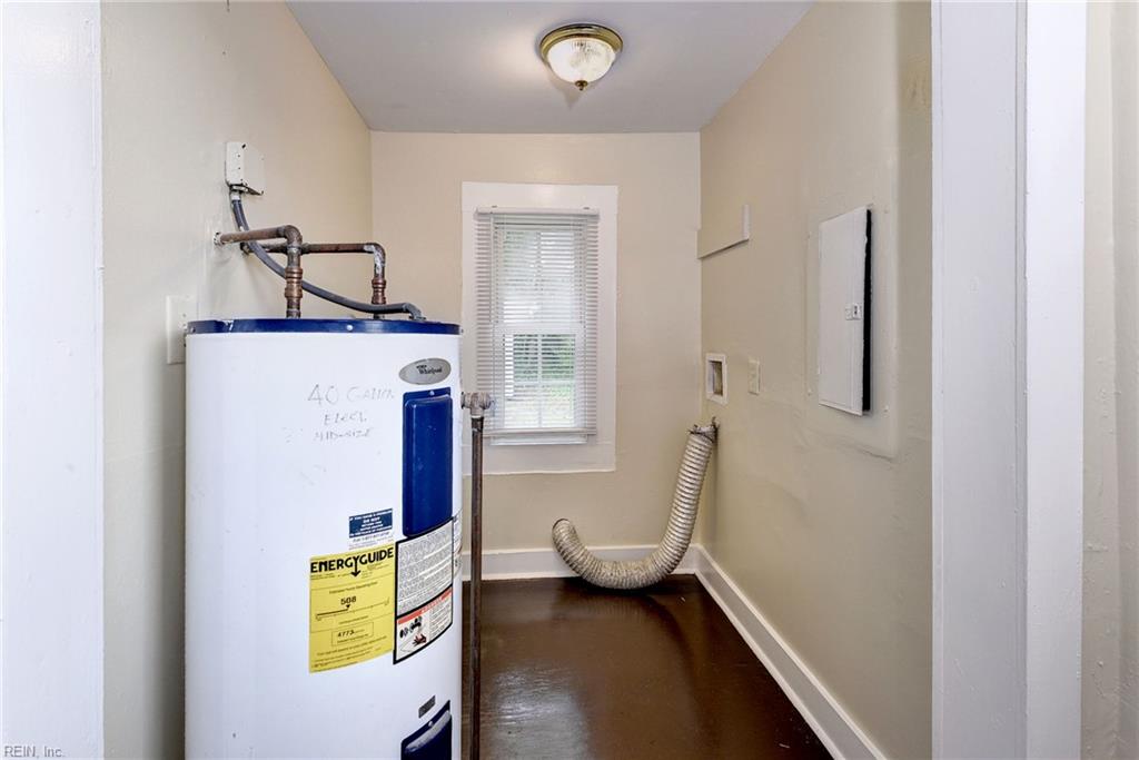 1028 37th St Property Photo 13