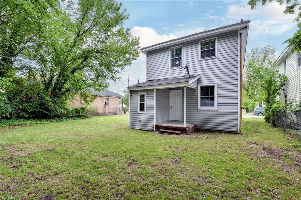 1028 37th St Property Photo 21