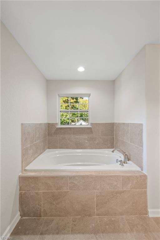17319 Warwick Blvd Property Photo 22