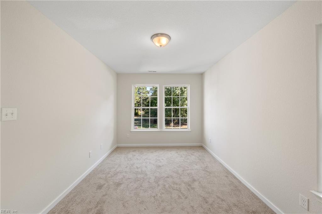 17319 Warwick Blvd Property Photo 29