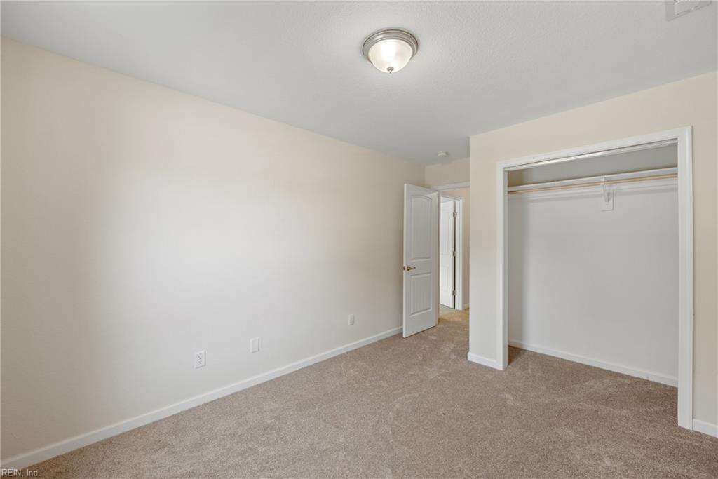 17319 Warwick Blvd Property Photo 32