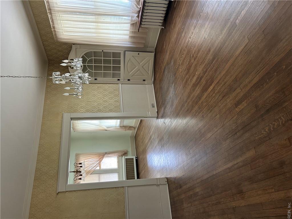 35 Kerr St Property Photo 14