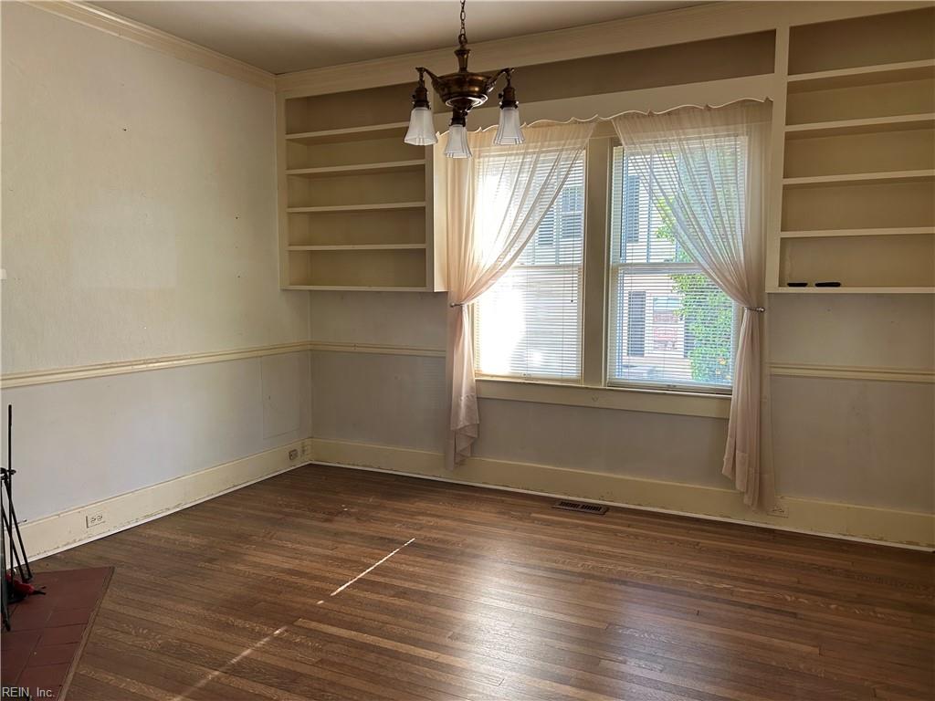 35 Kerr St Property Photo 17