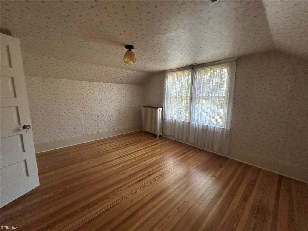 35 Kerr St Property Photo 25