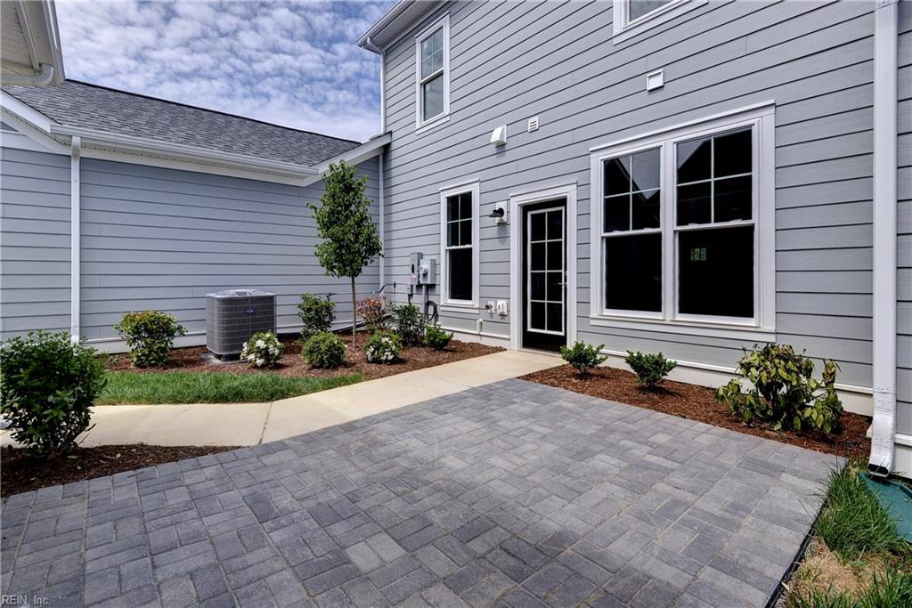 3557 Amberley Way Property Photo 2