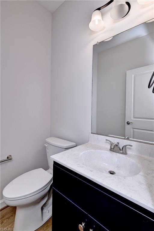 3557 Amberley Way Property Photo 12