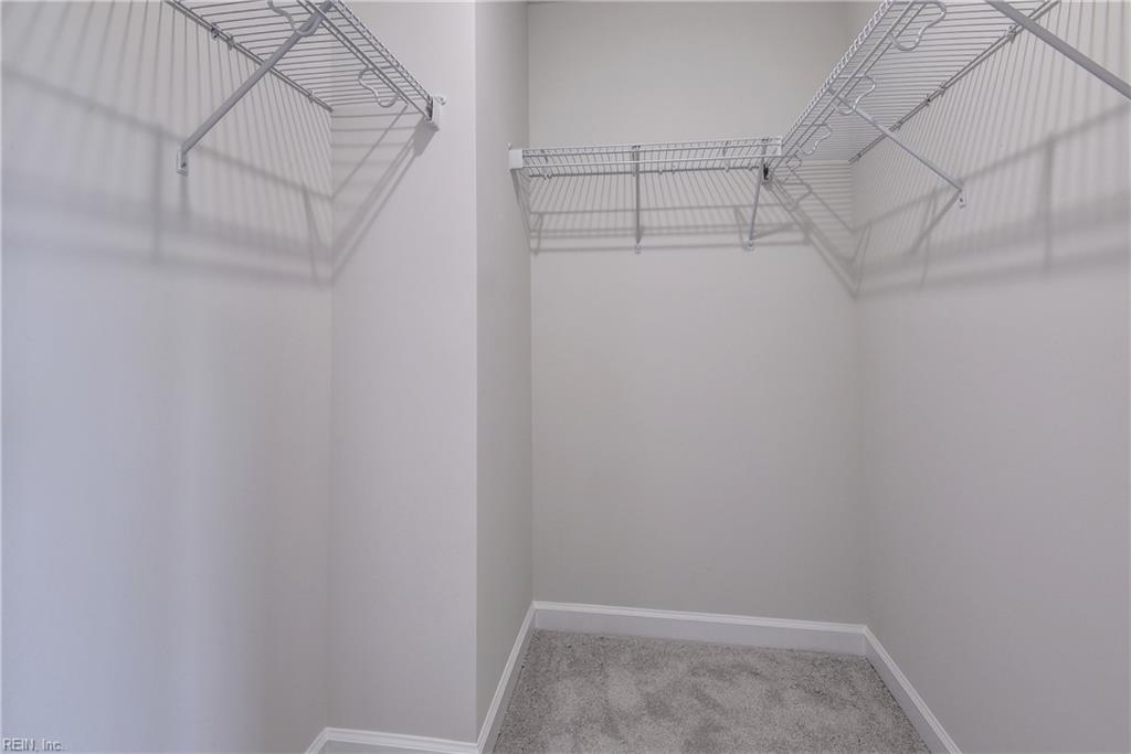 3557 Amberley Way Property Photo 18