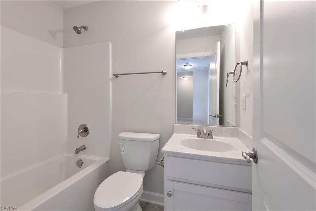 3557 Amberley Way Property Photo 20
