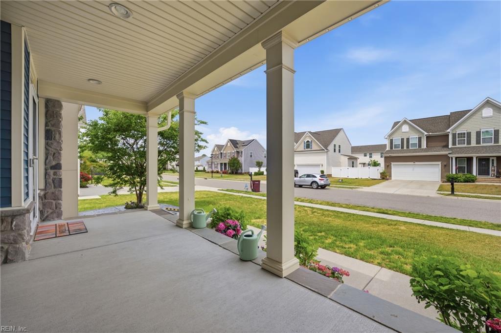 1633 Banff Ct Property Photo 2
