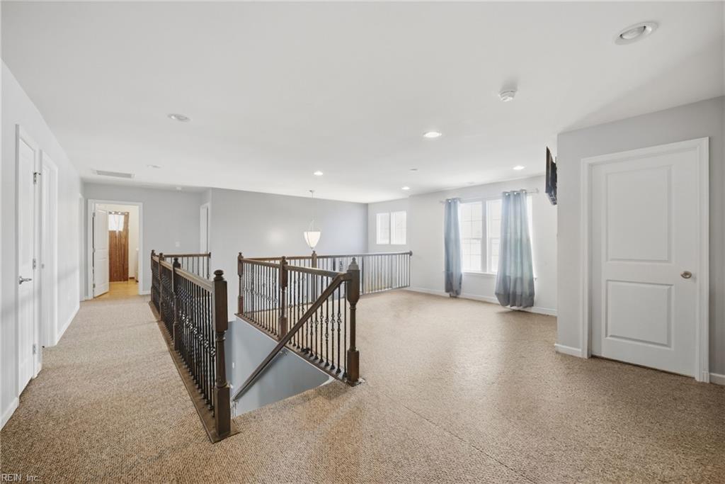 1633 Banff Ct Property Photo 20