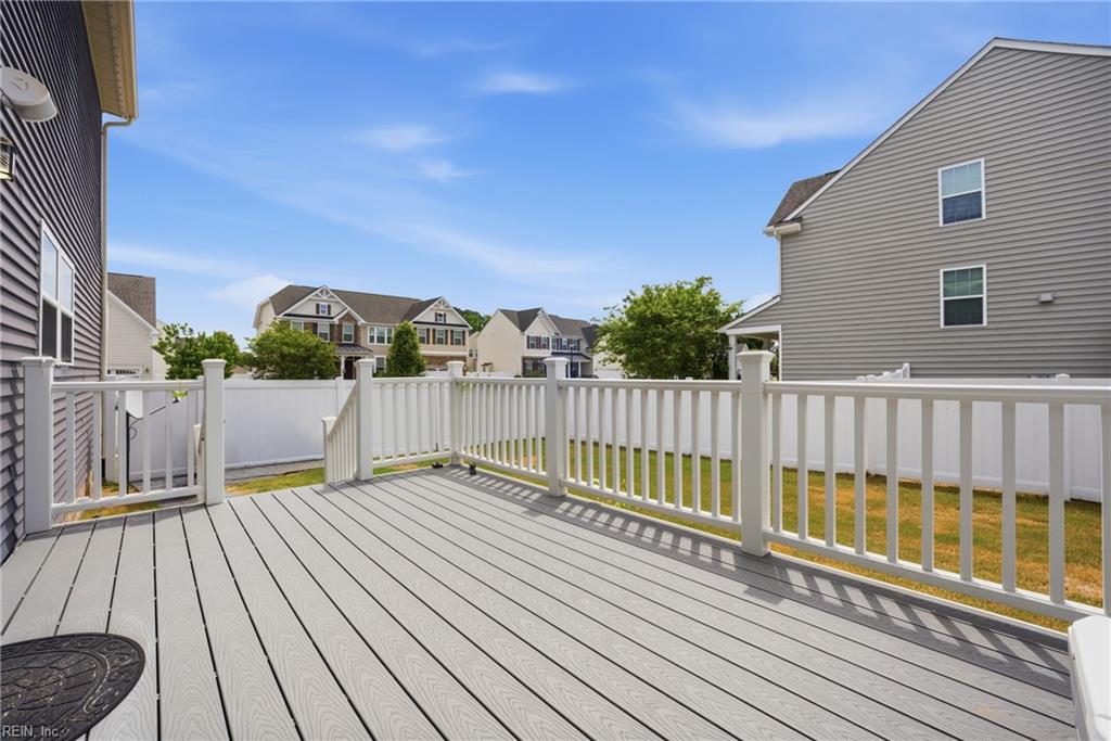 1633 Banff Ct Property Photo 39