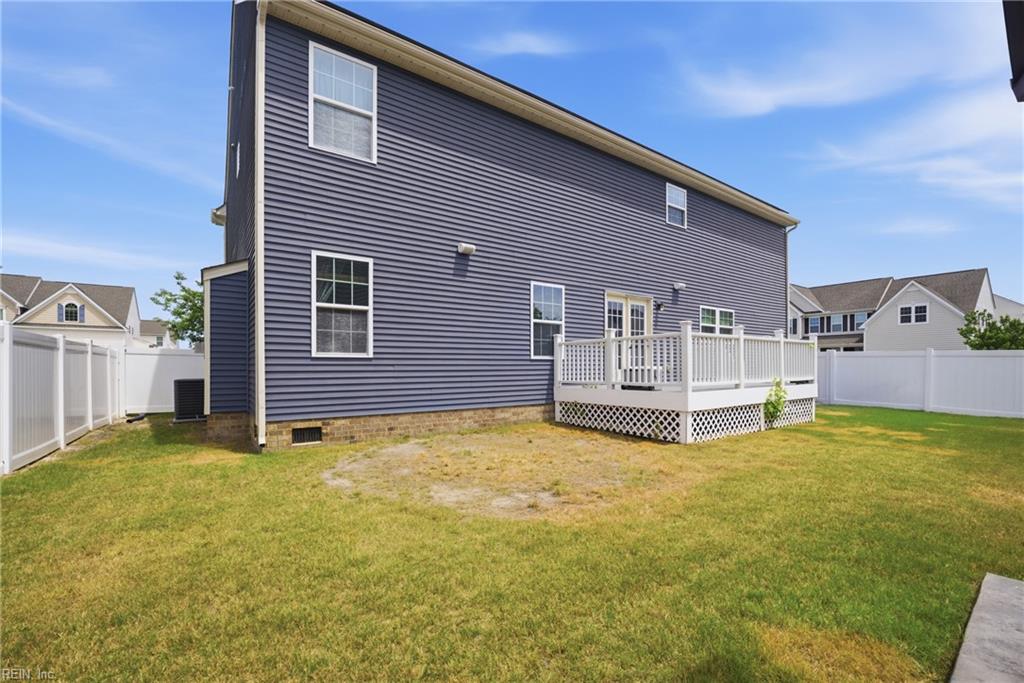 1633 Banff Ct Property Photo 41
