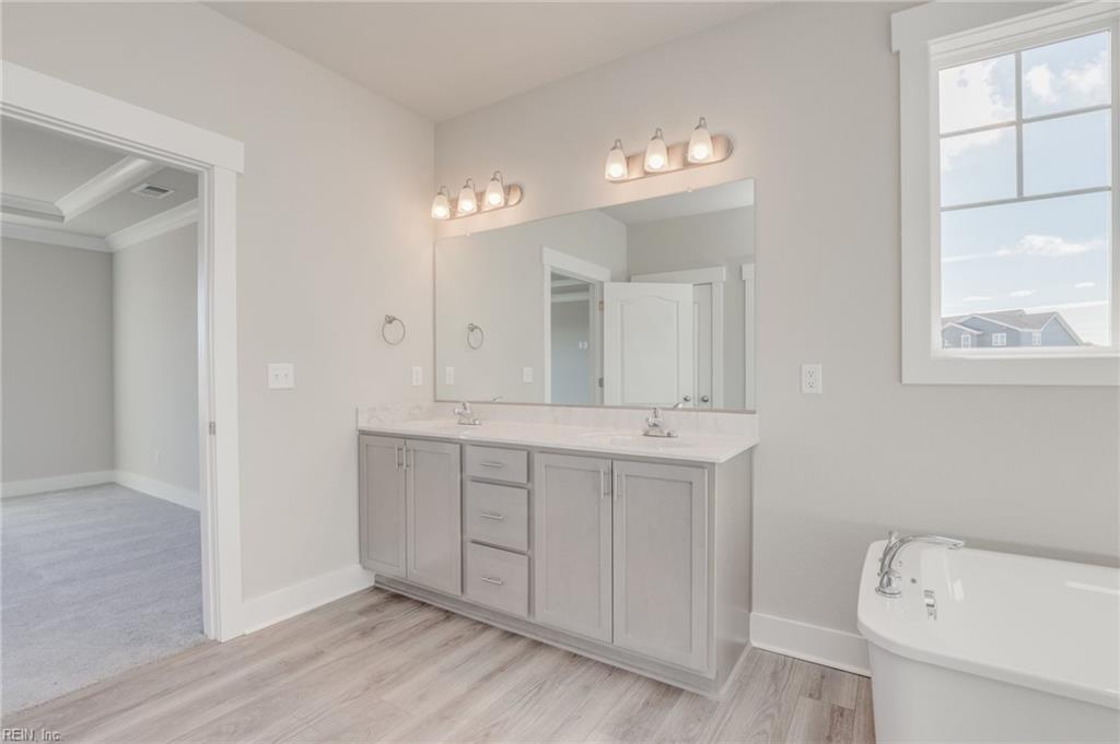 2864 Raccoon Trl Property Photo 19