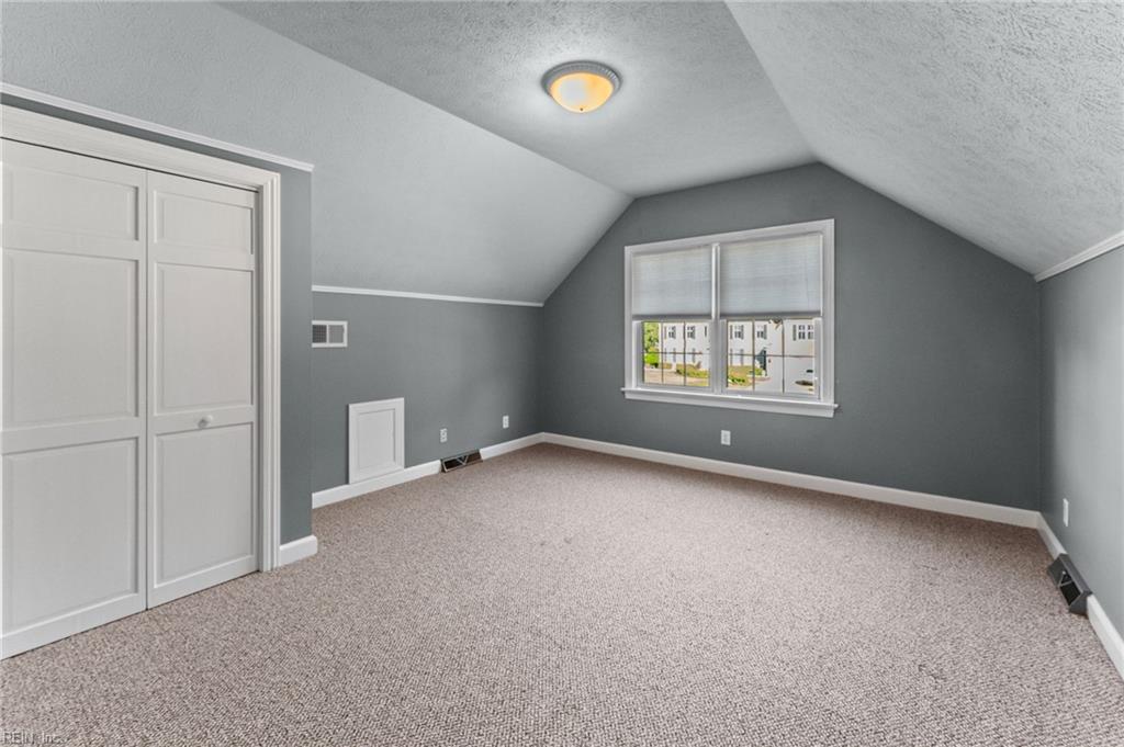 1831 Sawgrass Pointe Dr Property Photo 33