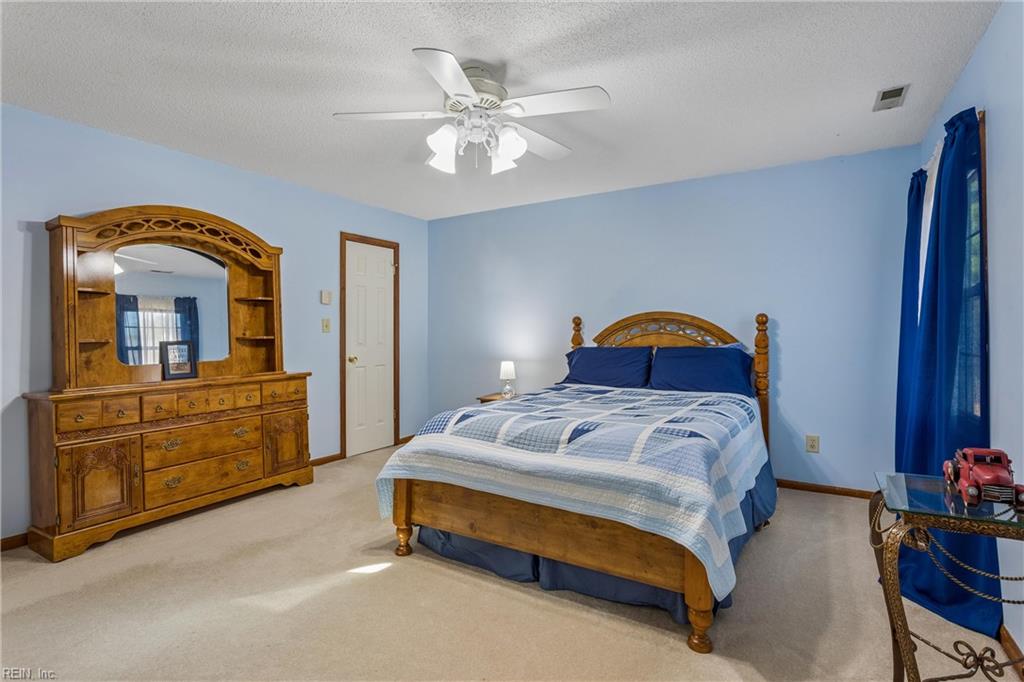 867 Belvoir Cir Property Photo 43