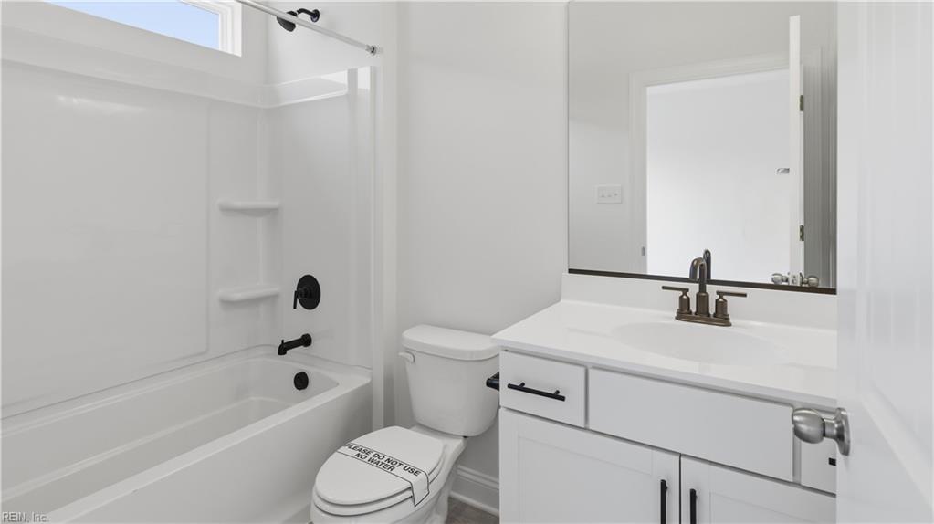 13 Valmoore Dr Property Photo 21