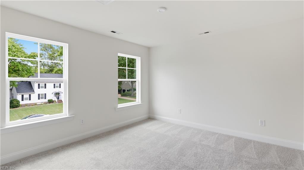 13 Valmoore Dr Property Photo 28