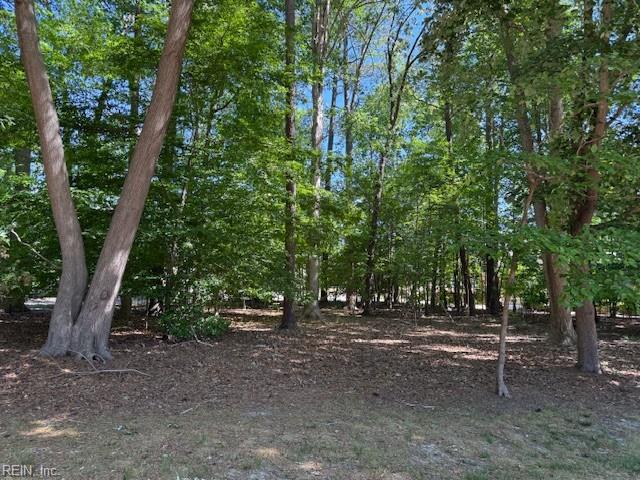 220 Ashford Mnr Property Photo 2