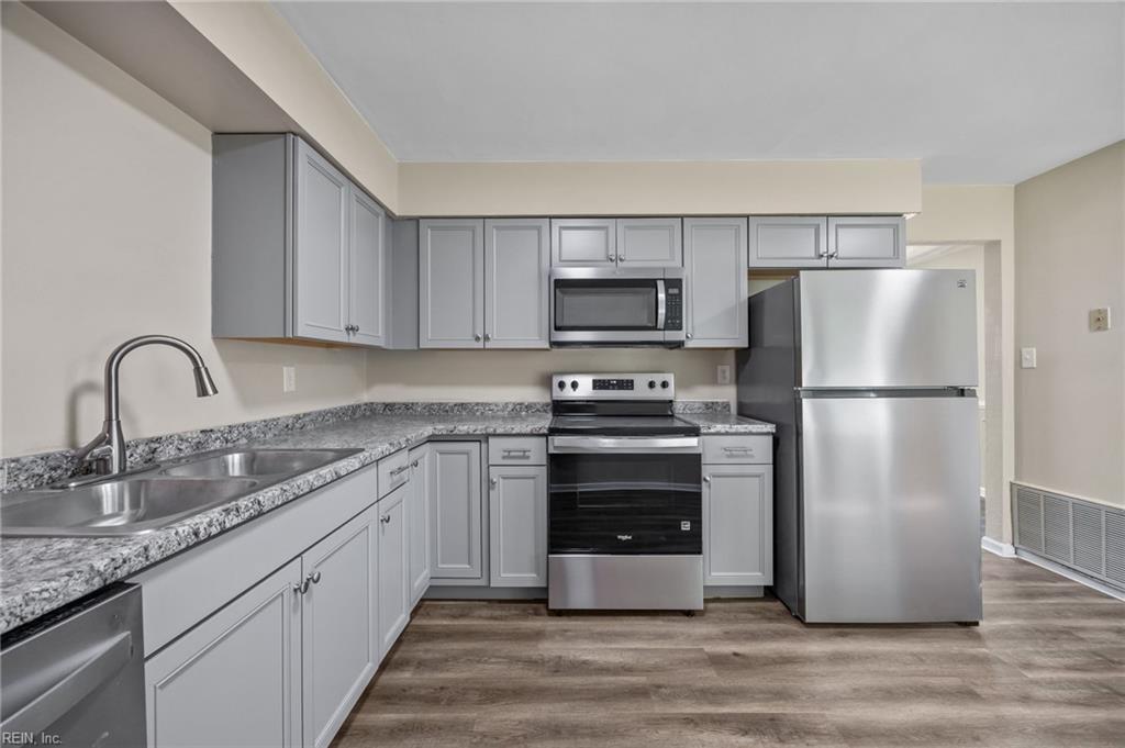 1105 Florida Avenue Property Photo 11