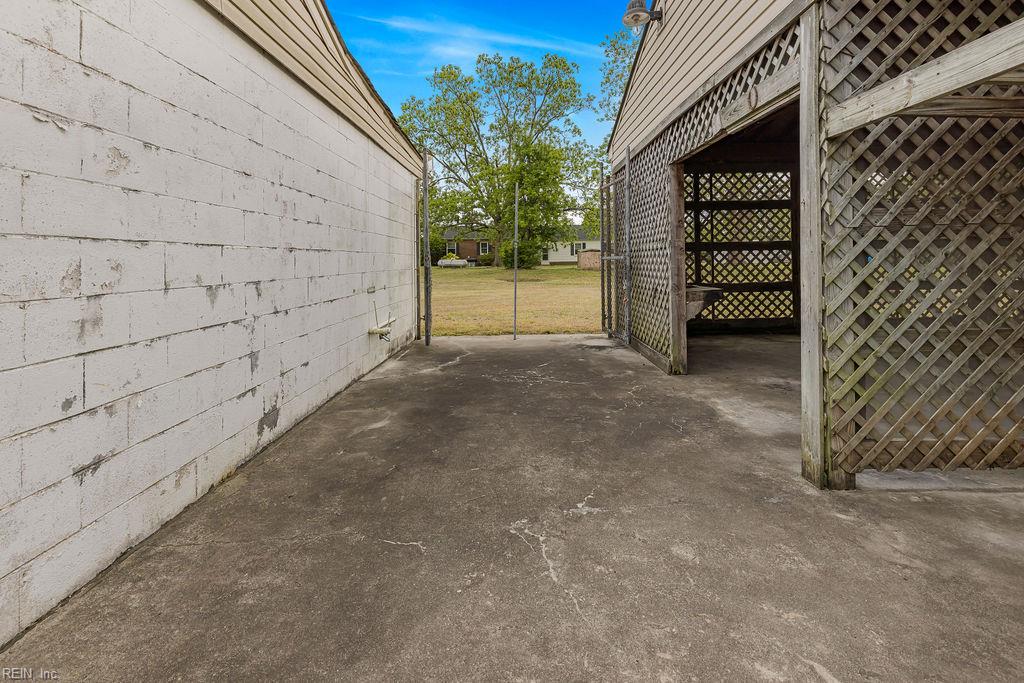 23218 Main St Property Photo 10