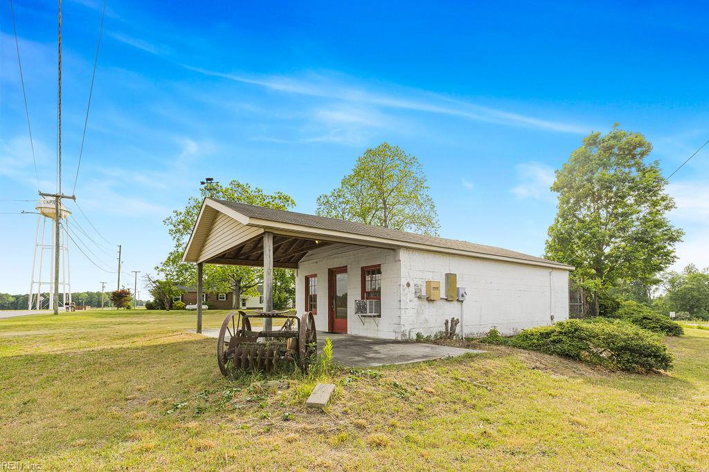23218 Main St Property Photo 17