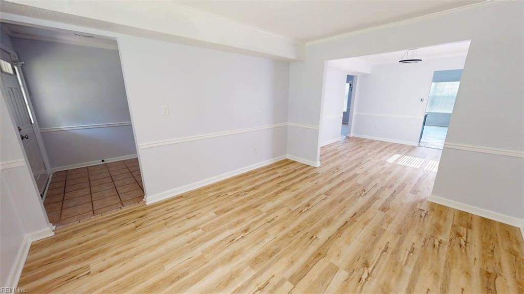 3125 Niagara Way Property Photo 4