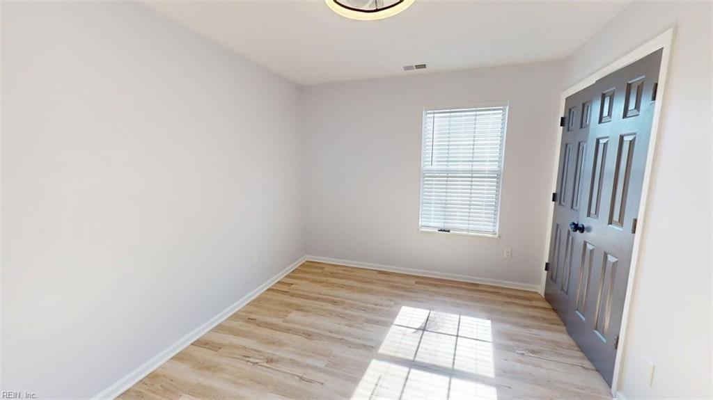 3125 Niagara Way Property Photo 19