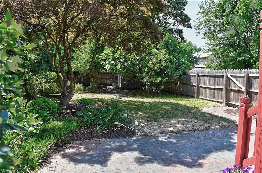 318 Court St Property Photo 45