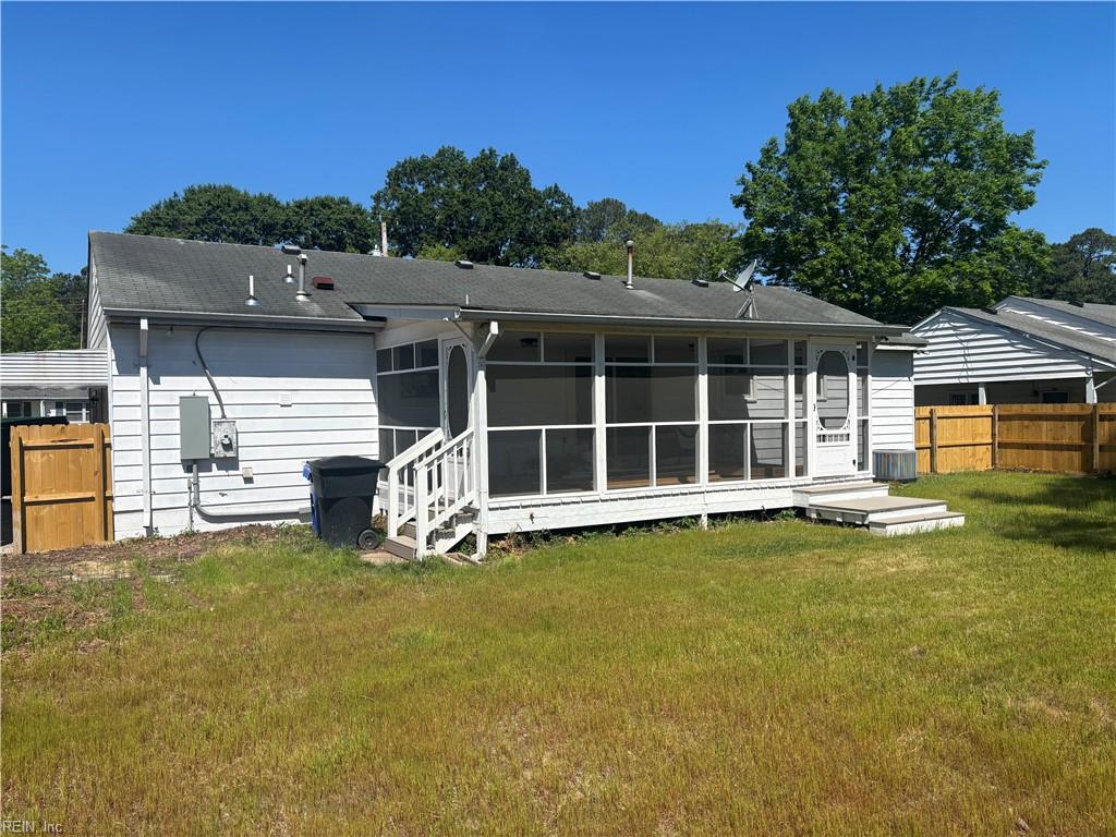 609 Berkshire Rd Property Photo 12