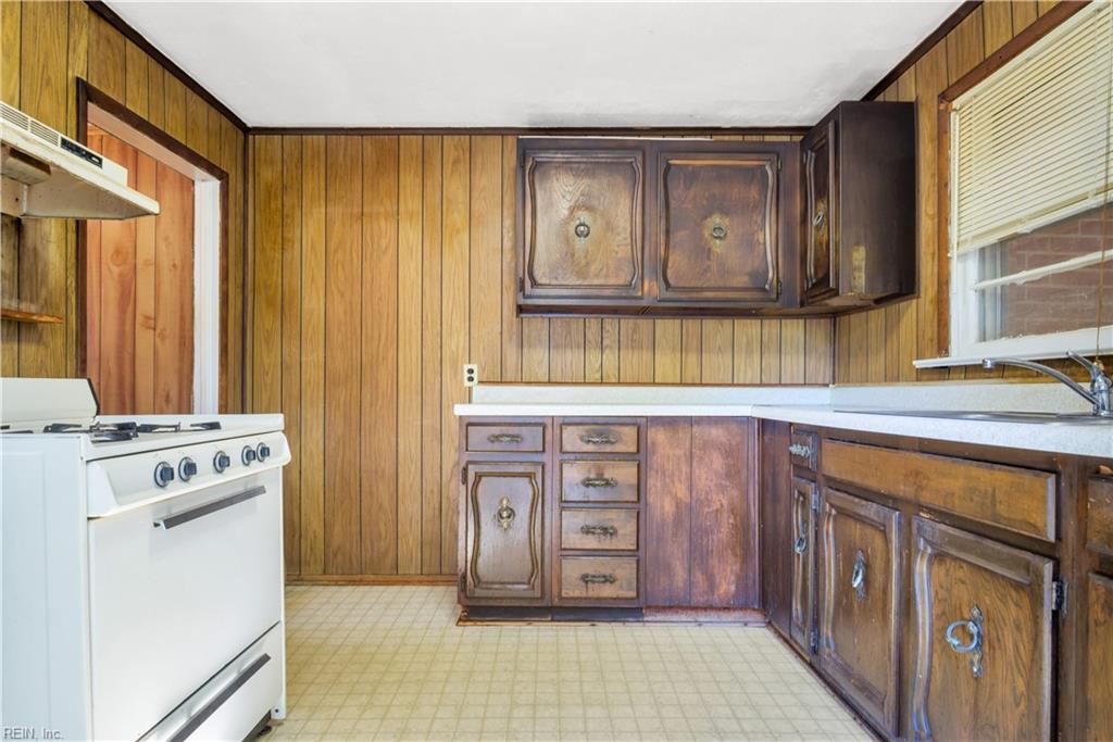6666 Riverview Inn Ln Property Photo 9