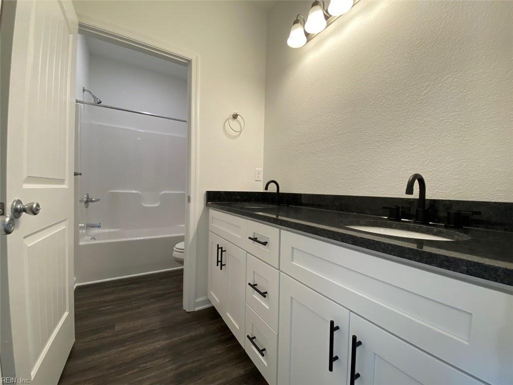 2105 Holland Corner Rd Property Photo 15