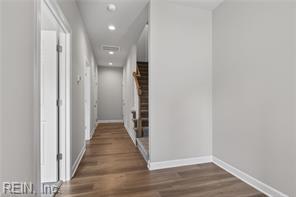 621 Commonwealth Dr Property Photo 5
