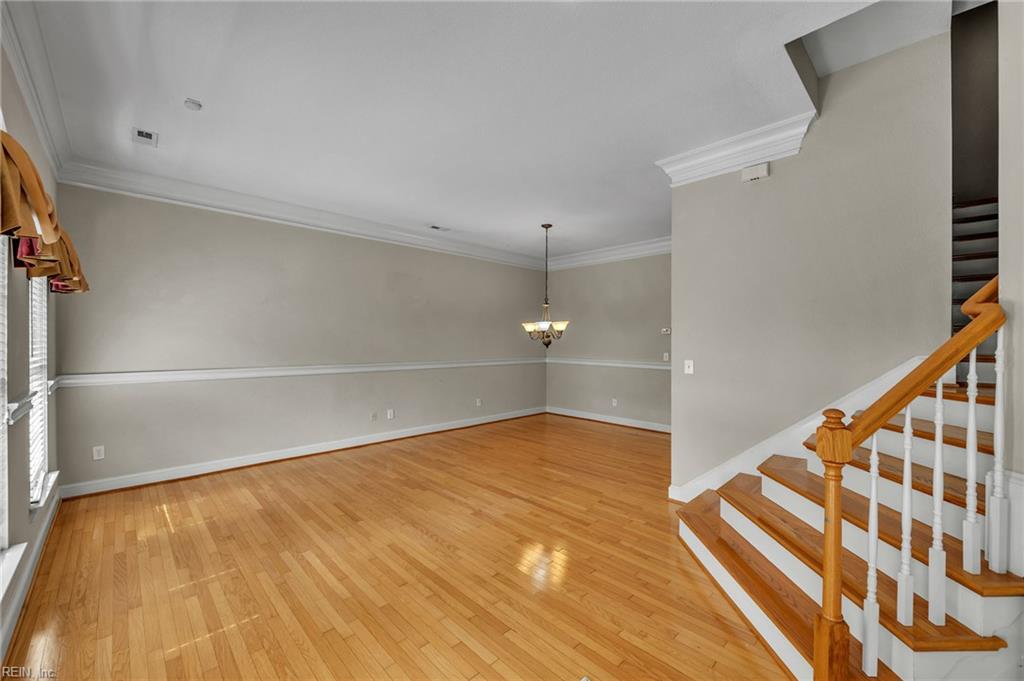 925 Cranberry Dr Property Photo 7