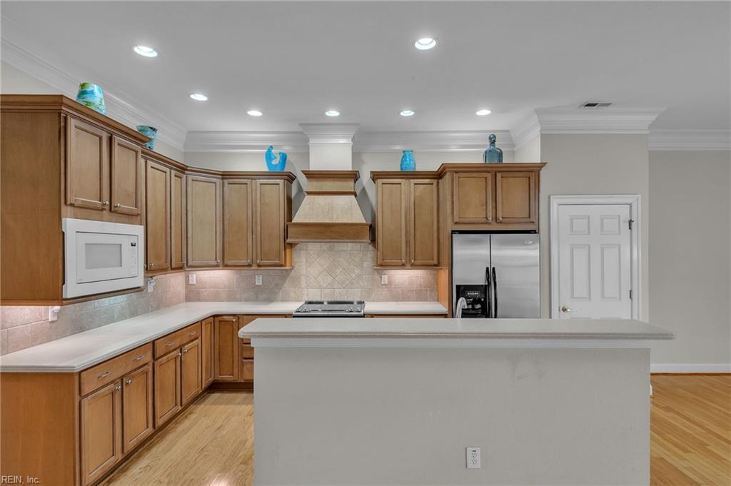 925 Cranberry Dr Property Photo 16