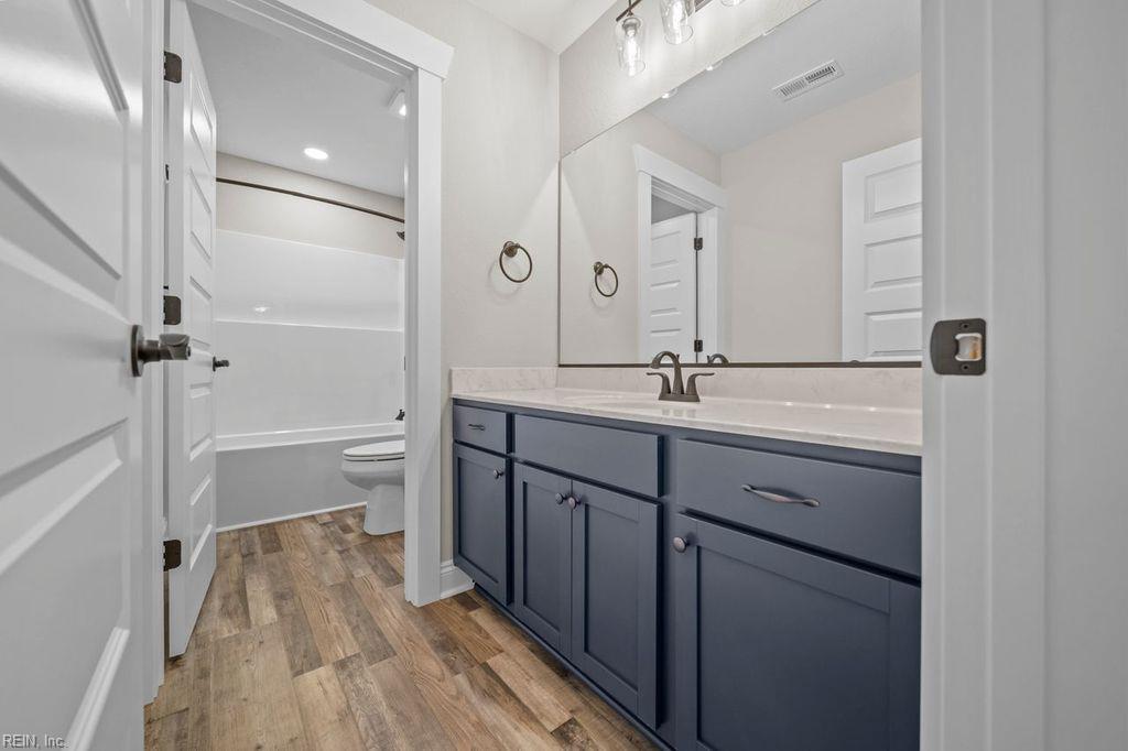 23057 Lake Ct Property Photo 21