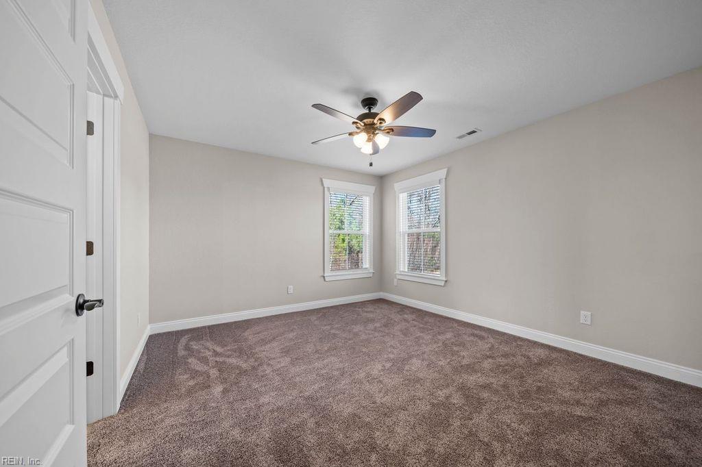 23057 Lake Ct Property Photo 24