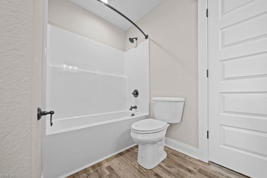 23057 Lake Ct Property Photo 26