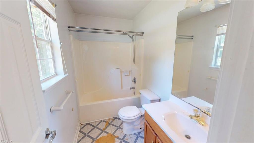 4437 Miles Ave Property Photo 34