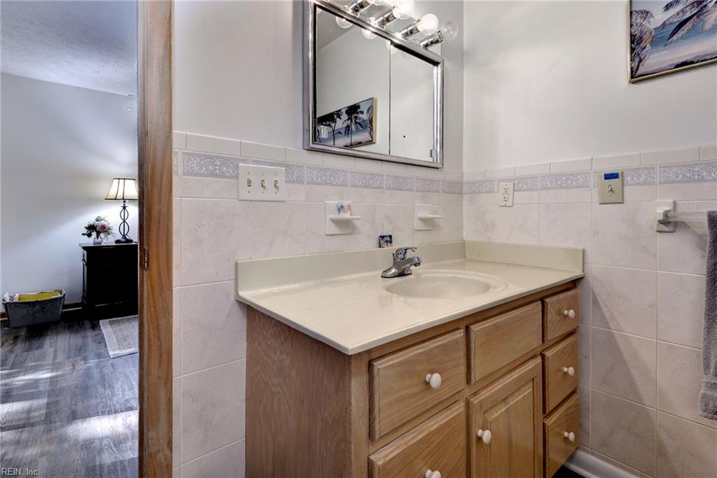 2775 Shell Rd Property Photo 22