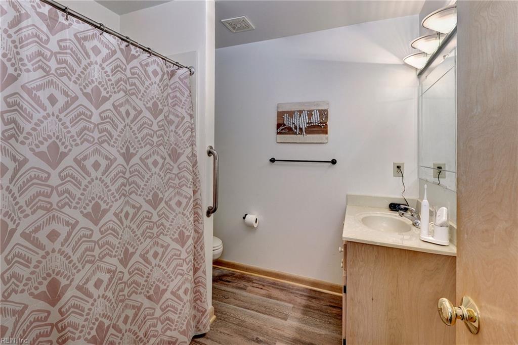 2775 Shell Rd Property Photo 24