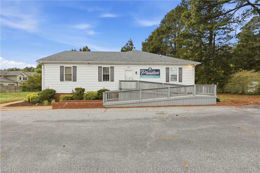 2303 Pruden BLVD Property Photo 1