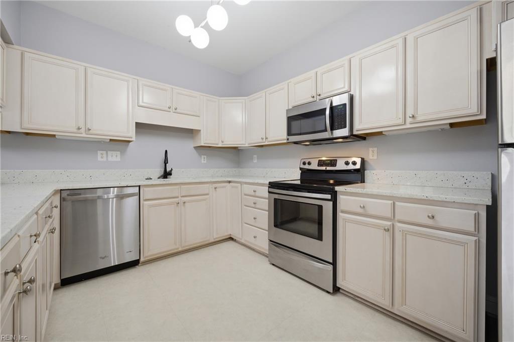 308 Riveranne Ct Property Photo 20